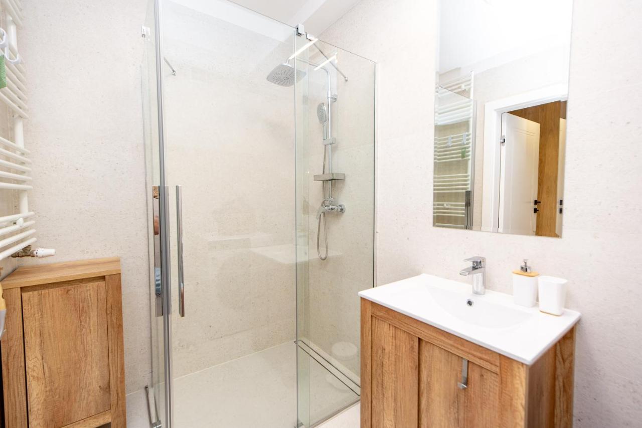 Apartament Z Jacuzzi & Sauna Chillout Колобжег Екстериор снимка